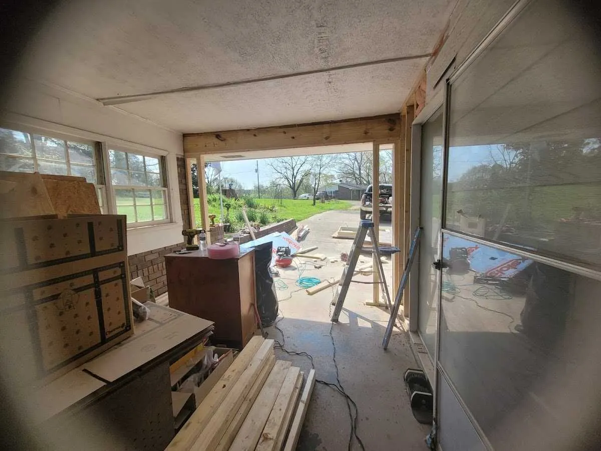 Air movers and dehumidifier for Water Mitigation Services in Barnesville